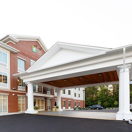 Holiday Inn Express & Suites - Sturbridge By Ihg Exterior foto